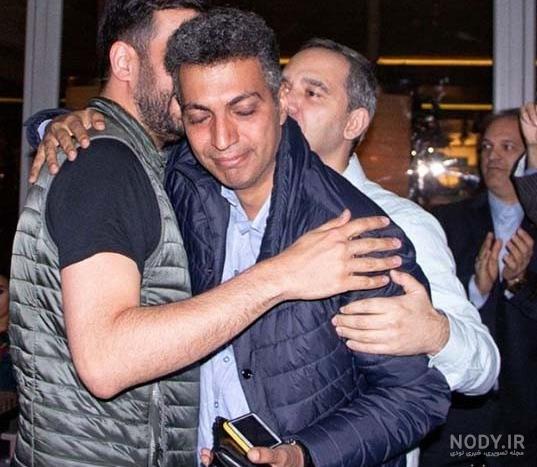 گریه مرد برای عشقش گریه مرد برای عشقش