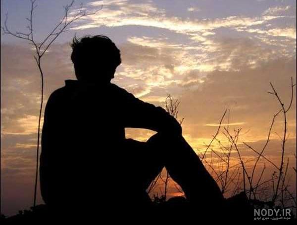 عکس مرد عاشق تنها