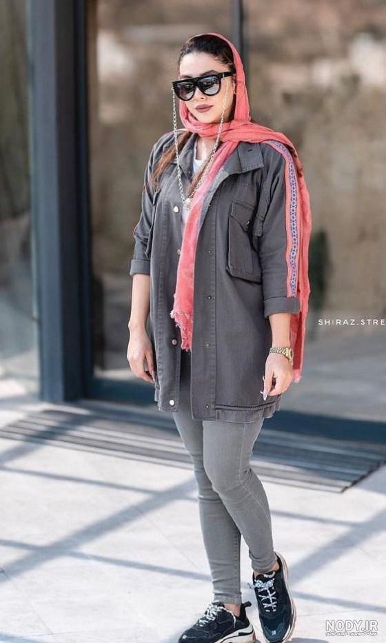 ژست عکس دخترانه دونفره