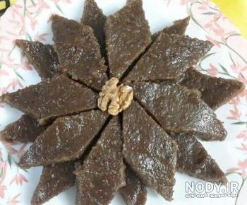 طرز تهیه حلوا لوزی با آرد گندم طرز تهیه حلوا لوزی با آرد گندم