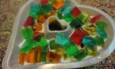 طرز تهیه ژله خرده شیشه گلدار طرز تهیه ژله خرده شیشه گلدار