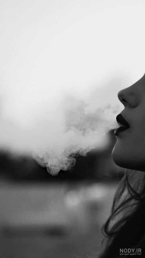 عکس سیگار کشیدن دختر غمگین