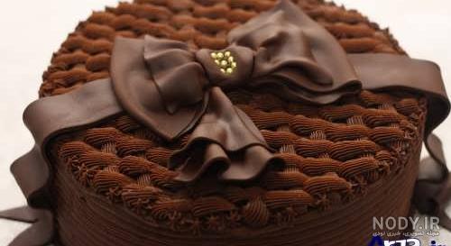 طرز تهیه کیک تولد شکلاتی لاکچری