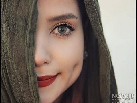 عکس دختر از پشت سر با مانتو برای پروفایل عکس دختر از پشت سر با مانتو برای پروفایل
