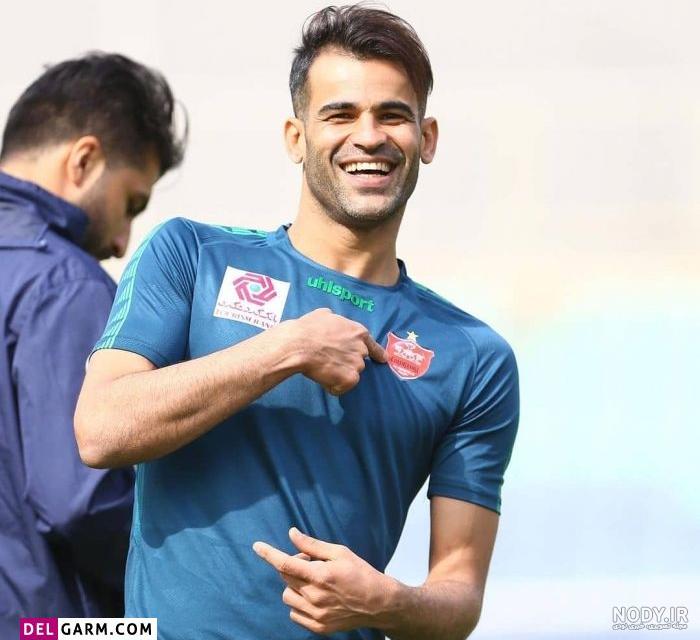 عکس عیسی آل کثیر با لباس شخصی عکس عیسی آل کثیر با لباس شخصی