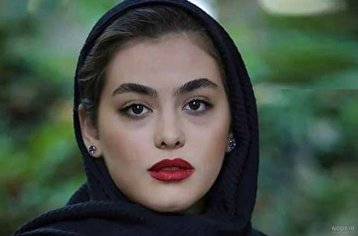 پیج ریحانه پارسا چی شد