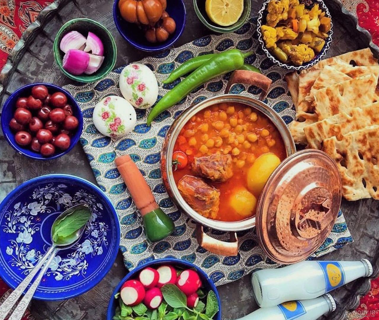آبگوشت ساده مرغ