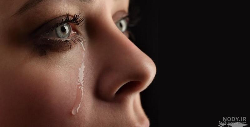 عکس پسر بچه در حال گریه