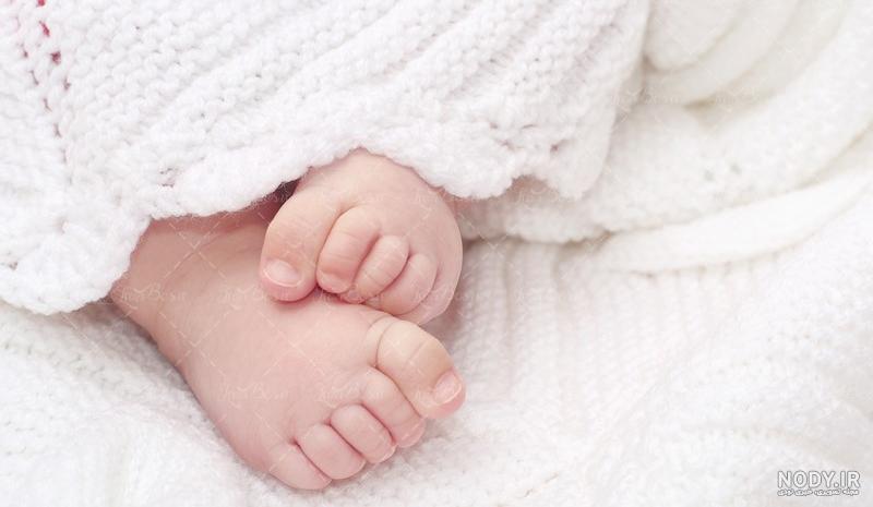 عکس ماهگرد نوزاد با پوشک عکس ماهگرد نوزاد با پوشک
