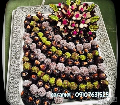 تزیین خرما به شکل گل رز