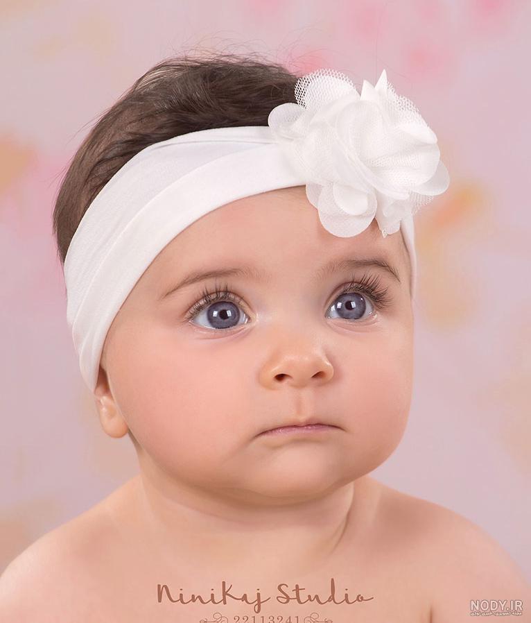 عکاسی از کودک در طبیعت عکاسی از کودک در طبیعت