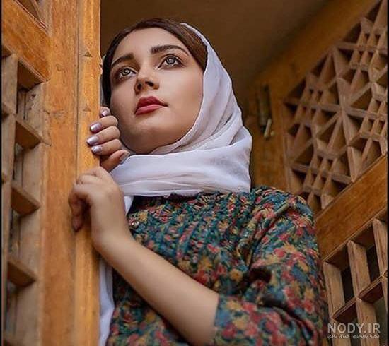 ژست عکاسی خاص ژست عکاسی خاص