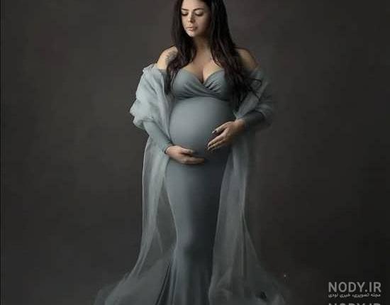 ژست عکس بارداری با حجاب