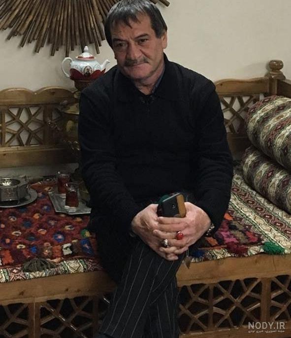 امین آقا فرزانه و وحید مرادی امین آقا فرزانه و وحید مرادی