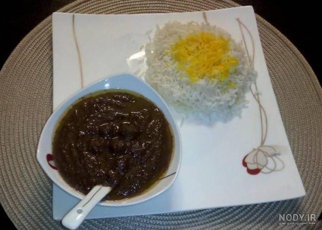 طرز تهیه قورمه سبزی برای 4 نفر طرز تهیه قورمه سبزی برای 4 نفر