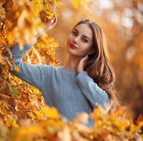 ژست عکاسی دخترانه در پارک ژست عکاسی دخترانه در پارک