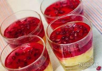 ژله در لیوان پایه دار ژله در لیوان پایه دار