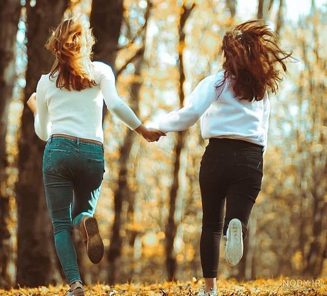 عکس دوتا رفیق دختر بدون متن فانتزی عکس دوتا رفیق دختر بدون متن فانتزی