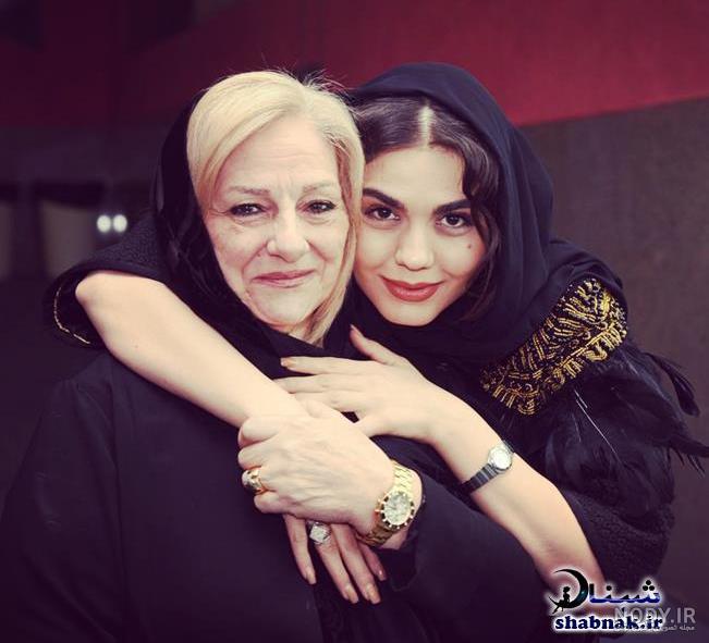 آزاده زارعی در بانوی عمارت