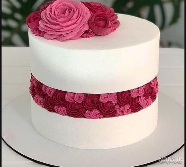 عکس کیک تولد ساده و شیک زنانه عکس کیک تولد ساده و شیک زنانه