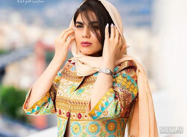 لو رفته عکس آزاده زارعی بی حجاب