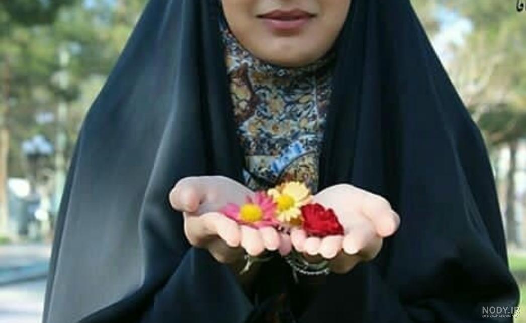 ژست عکس با حجاب دونفره ژست عکس با حجاب دونفره