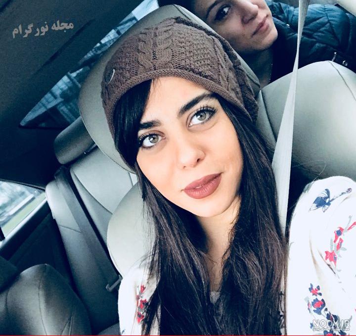 الهام اخوان و خانواده اش الهام اخوان و خانواده اش