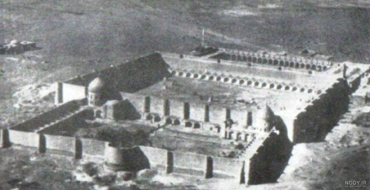 چه کسانی در مسجد کوفه دفن هستند چه کسانی در مسجد کوفه دفن هستند