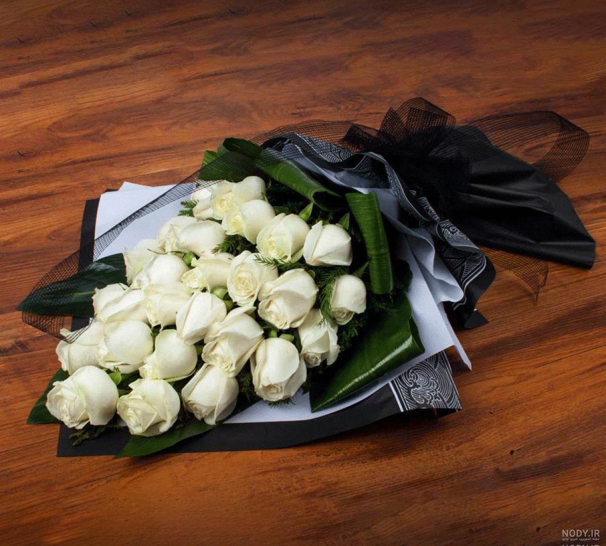عکس دسته گل برای سر خاک