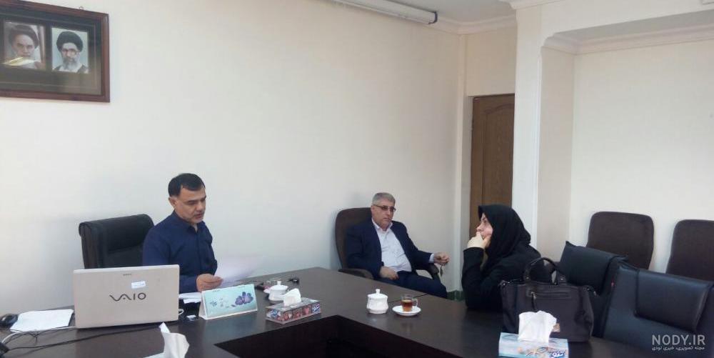 عکس دفتر کار ایرانی