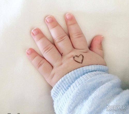 عکس نی نی دختر چشم رنگی