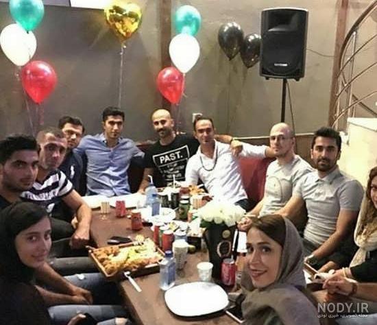ژست عکس تولد در خانه ژست عکس تولد در خانه