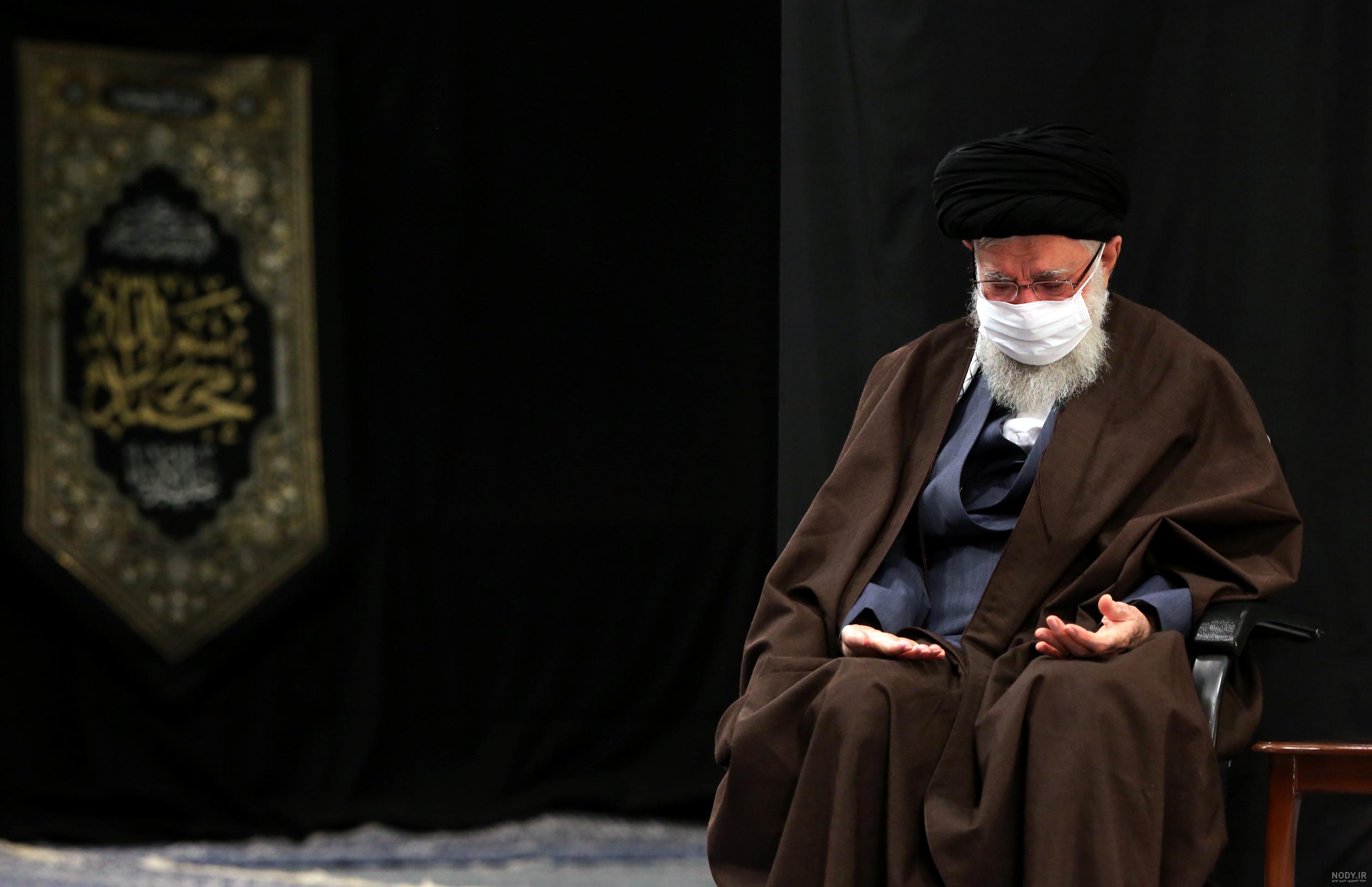 عکس خامنه ای با وافور عکس خامنه ای با وافور