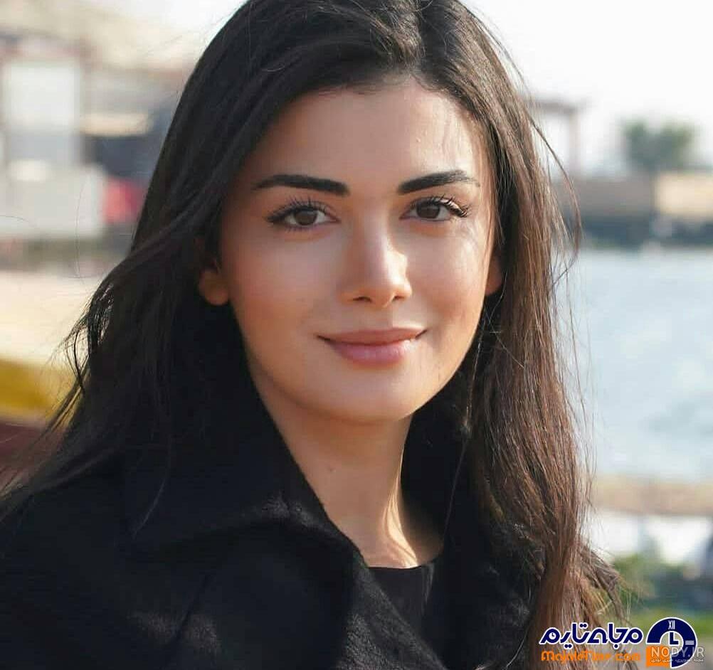 بازیگر زن سریال سوگند