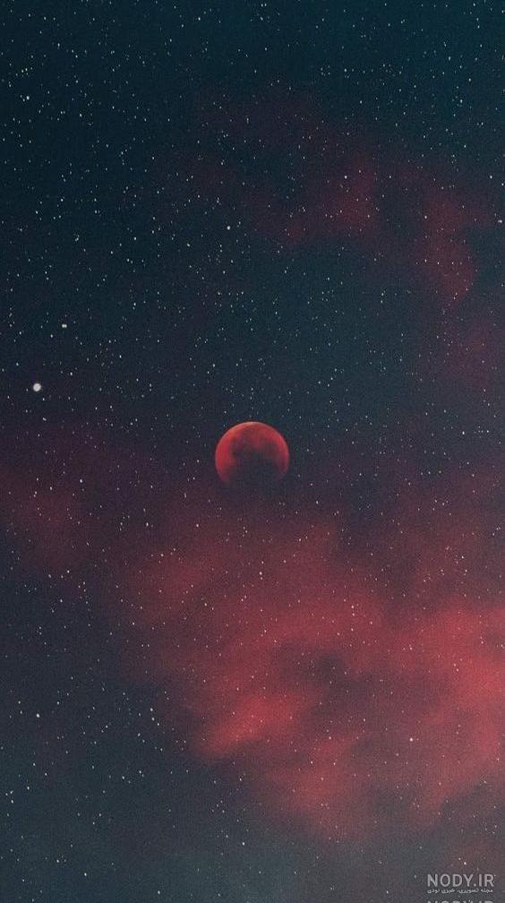 تصویر زمینه ماه و دریا