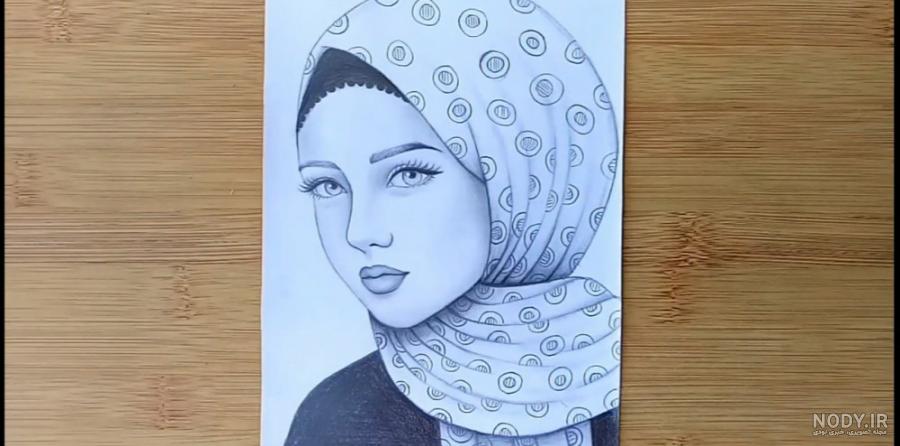 عکس طراحی دختر با حجاب