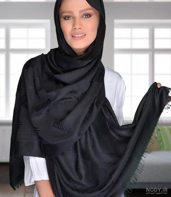 عکس روسری ساتن مشکی ساده