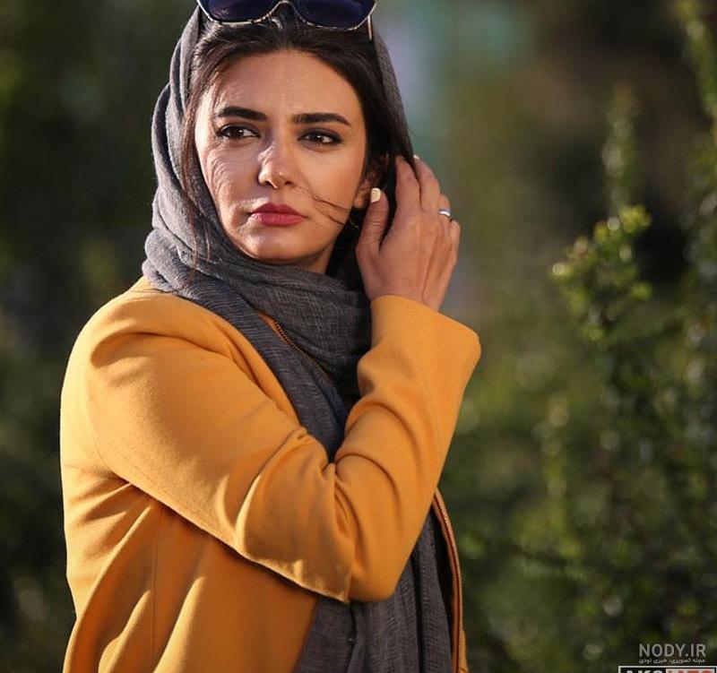 بازیگر زن مانکن بازیگر زن مانکن