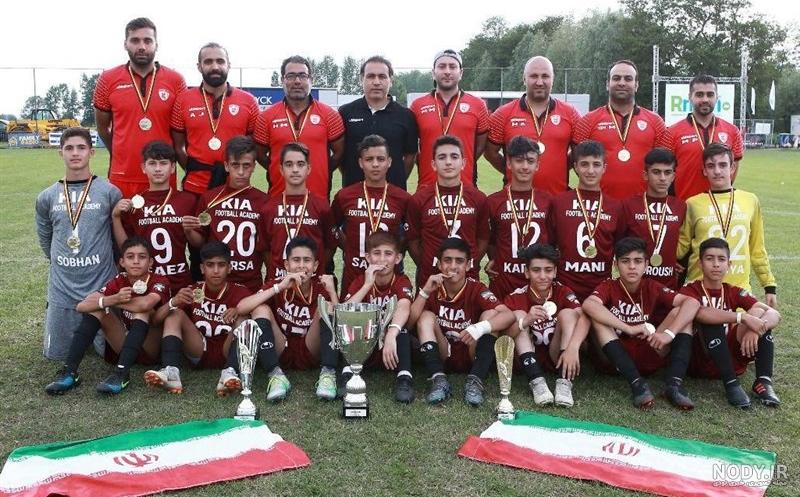 عکس آکادمی کیا
