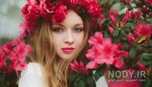 ژست عکس با باکس گل