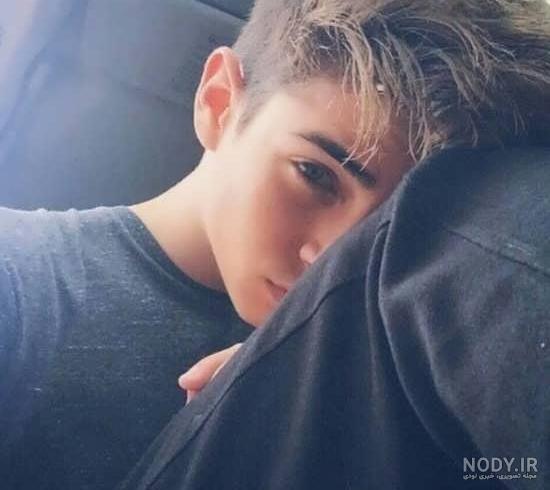 عکس پسر کنار ساحل برای پروفایل