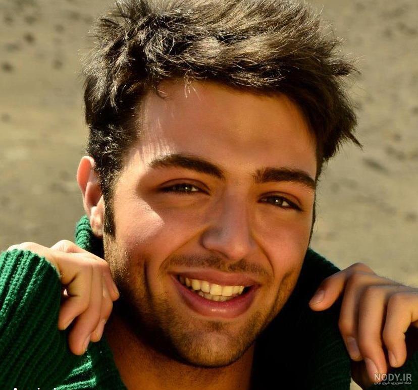 عکس پسر بچه چشم رنگی عکس پسر بچه چشم رنگی
