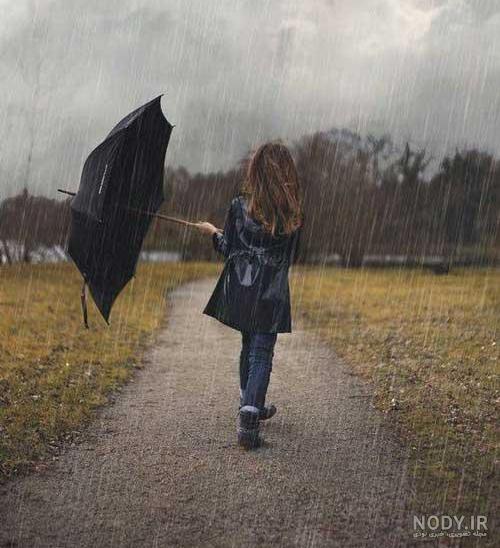 عکسهای دختر تنها در باران