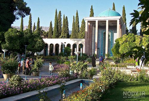 عکس زیبا از آرامگاه سعدی