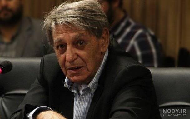 عکس اتوسا خواهر محمدرضا گلزار