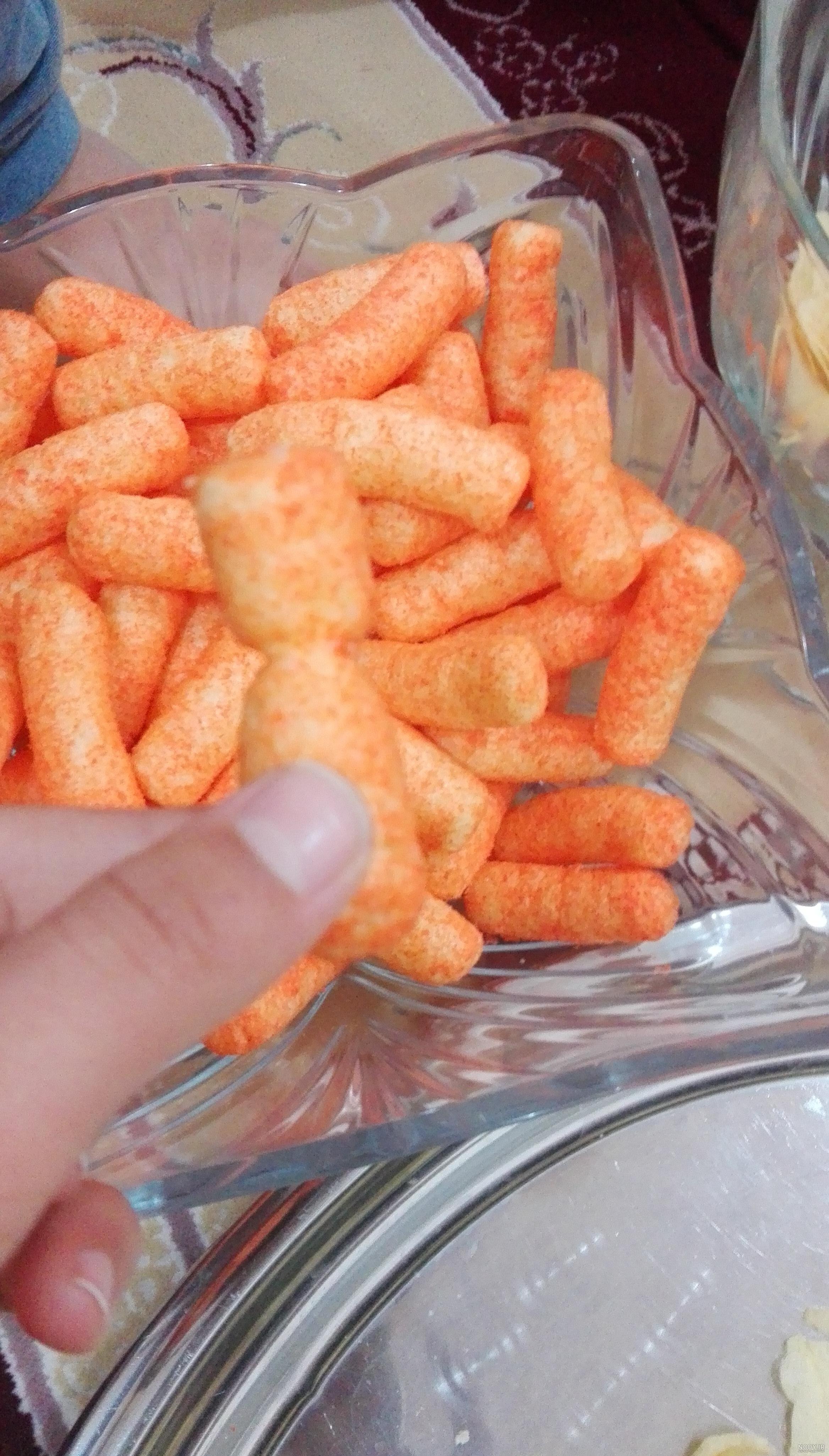 عکس خفن عکس چیپس و پفک برای استوری