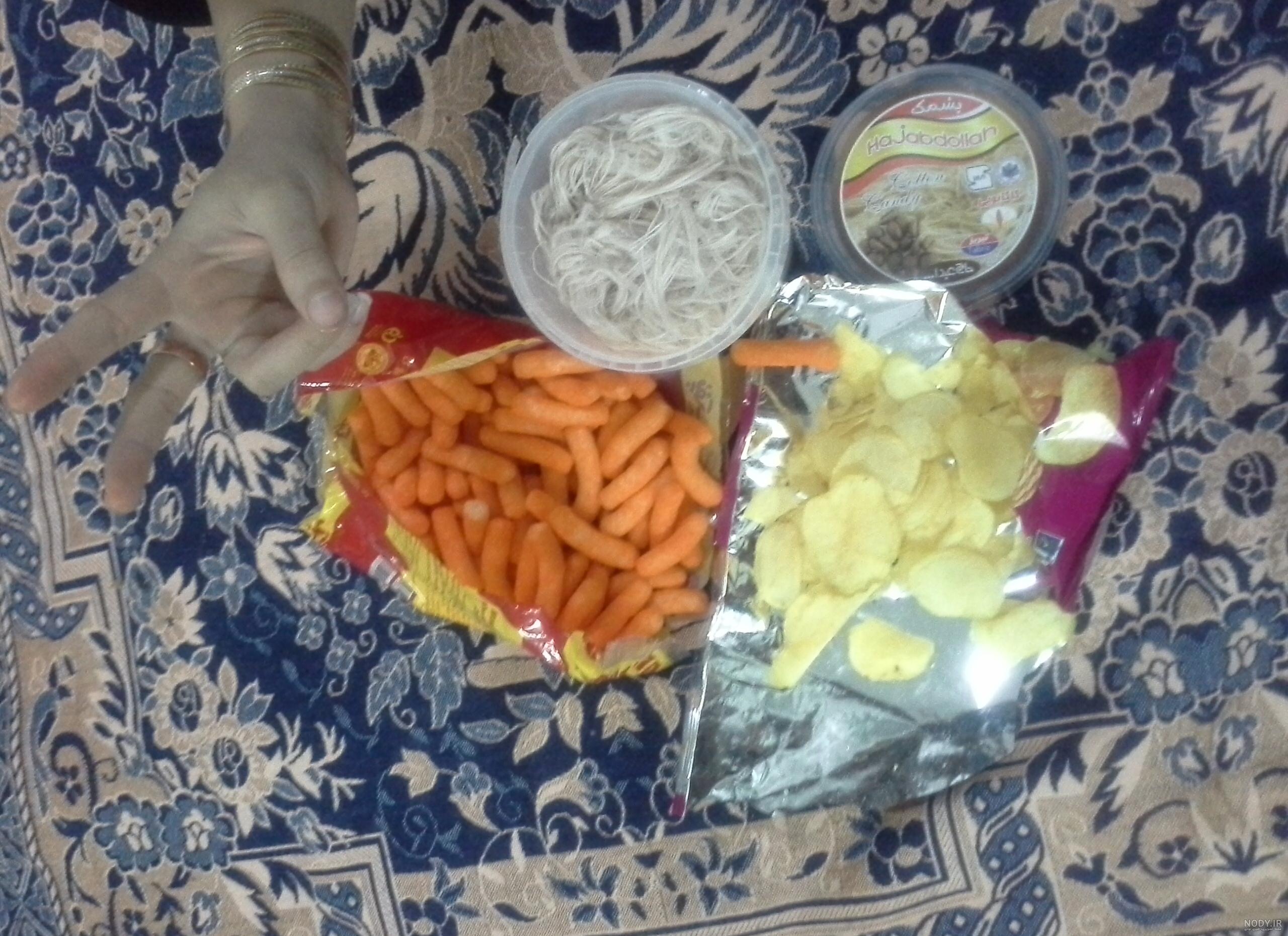 عکس فیک خوراکی چیپس و پفک