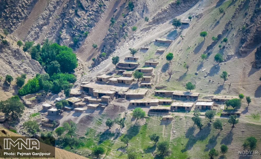 عکس هوایی از شهرستان لردگان