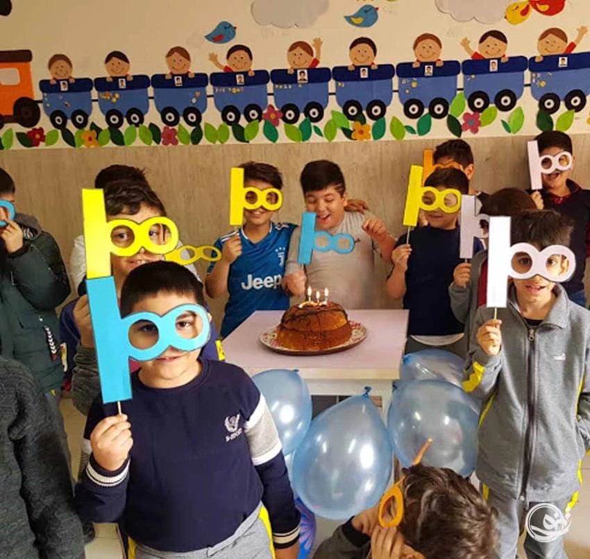 کاردستی جشن عدد ۱۰۰
