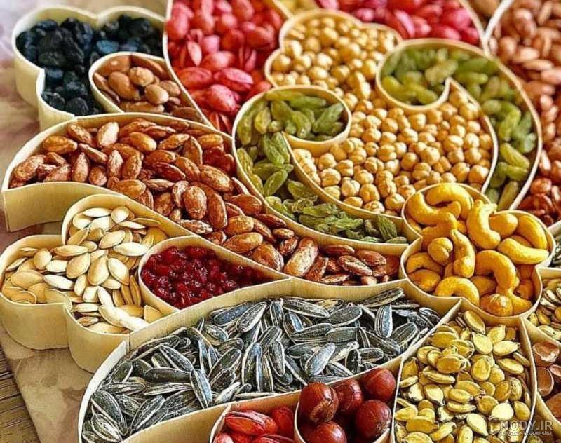 تزیین آجیل در تنگ شیشه ای